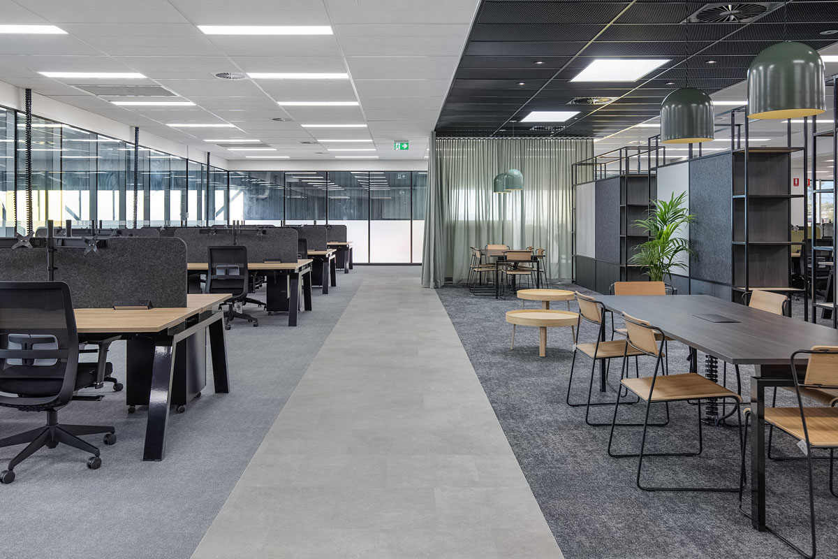 workstation breakout area