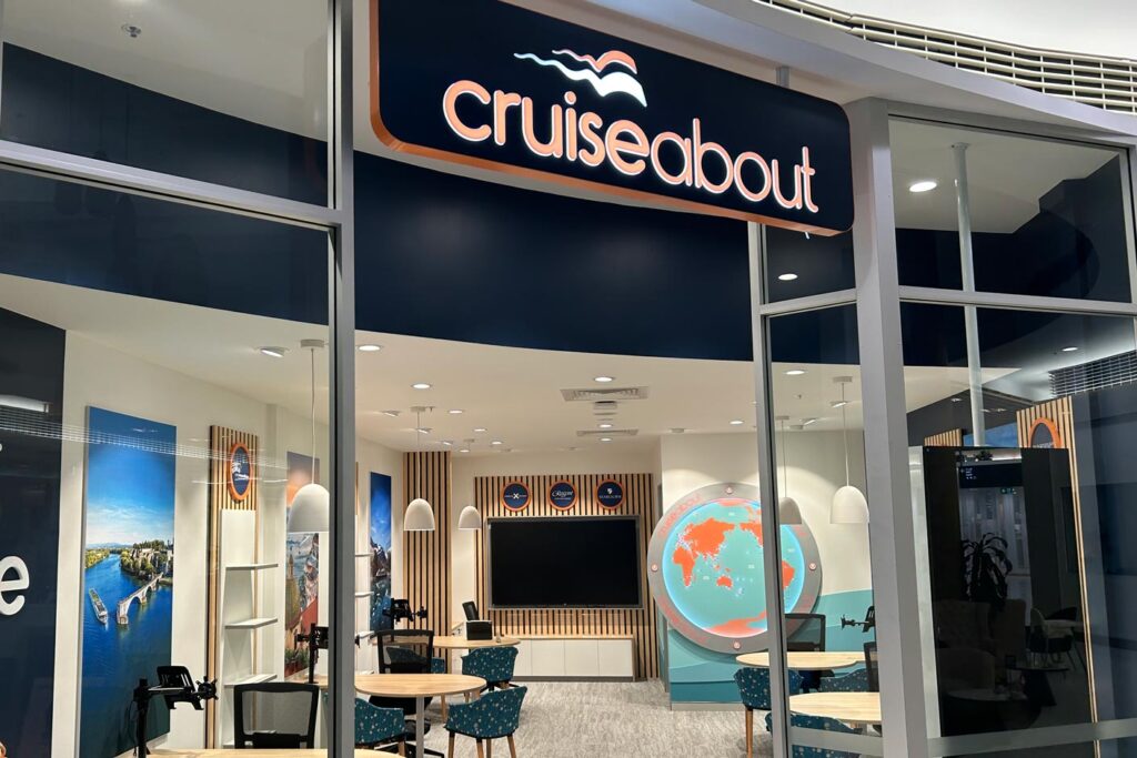cruiseabout shop front design