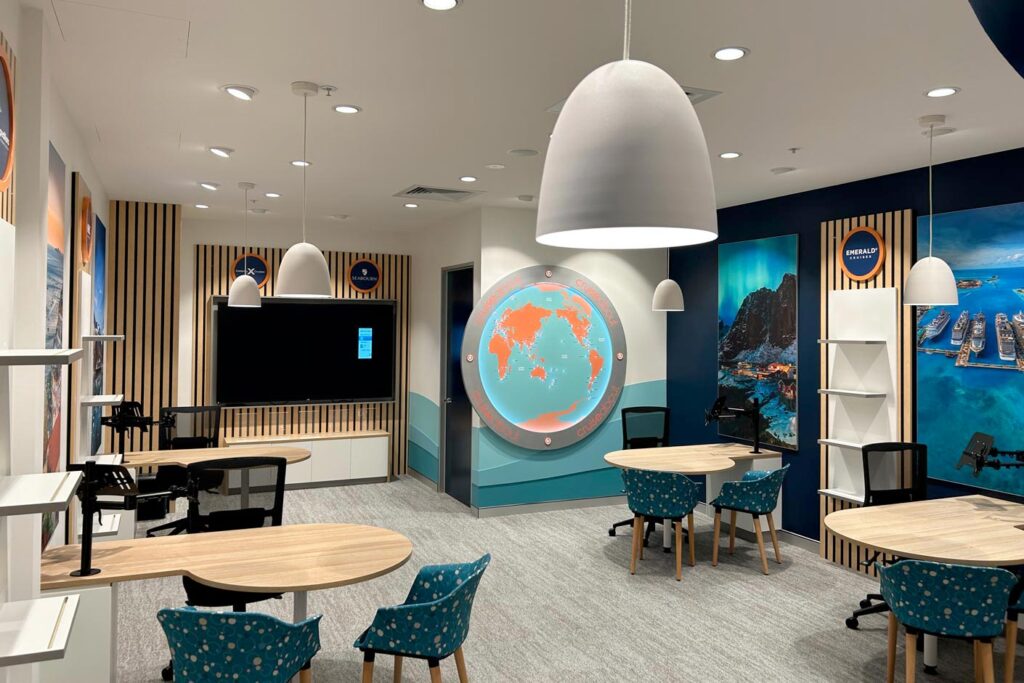 travel agent shopfitting